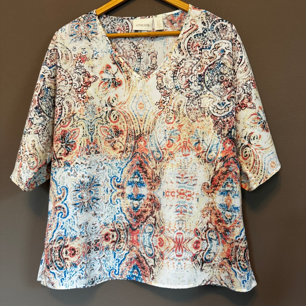 Chico's Boho Paisley V-Neck Short Sleeve Blouse Size 0 Small Top